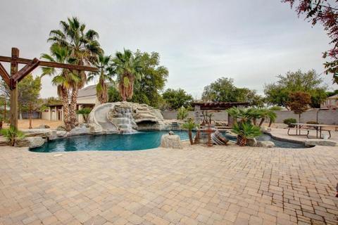2592 E Ridgewood Ln, Gilbert, AZ 85298 photo 9