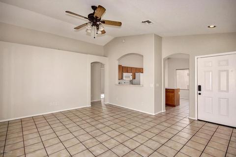 1695 S Coyote Dr, Apache Junction, AZ 85120 photo 4