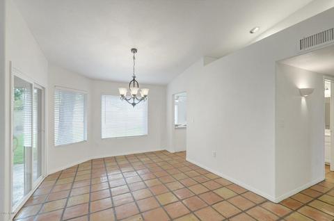 913 E Grandview Rd, Phoenix, AZ 85022 photo 9