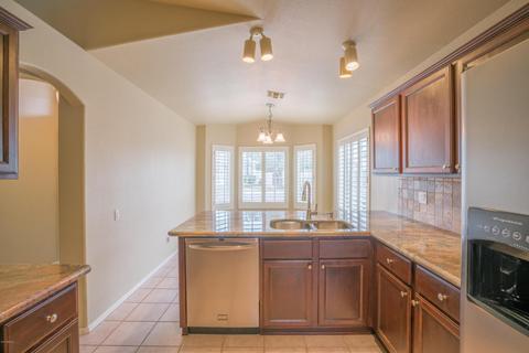 2257 E Monona Dr, Phoenix, AZ 85024 photo 5