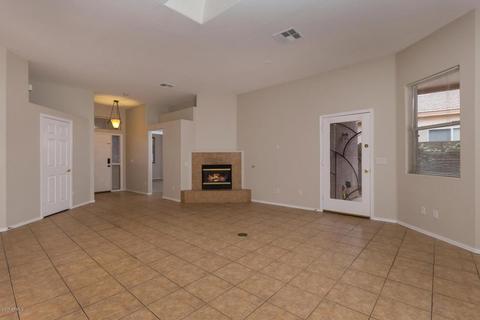 524 E Lydia Ln, Phoenix, AZ 85042 photo 4