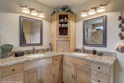 4068 E Taro Ln, Phoenix, AZ 85050 photo 37