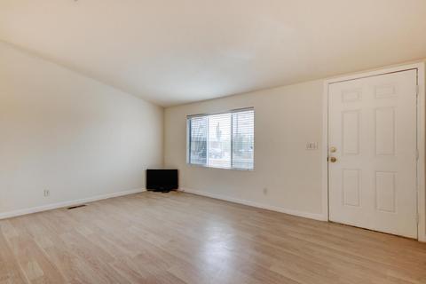 2708 W Smoketree St, Apache Junction, AZ 85120 photo 9
