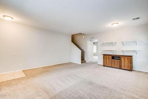 1282 E Parkview Dr, Gilbert, AZ 85295 photo 4