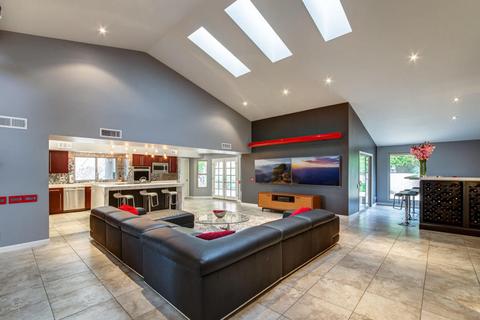 3500 E Lincoln Dr #50, Phoenix, AZ 85018 photo 1