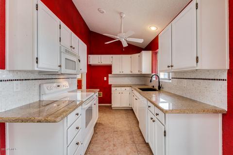 1410 E Divot Dr, Tempe, AZ 85283 photo 4
