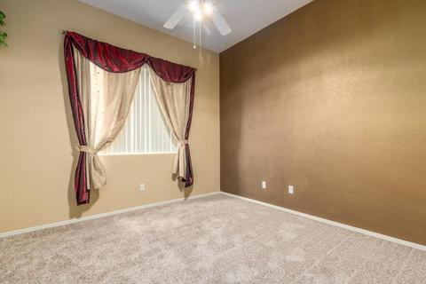 4375 E Lariat Ln, Phoenix, AZ 85050 photo 19