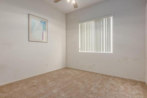 4375 E Lariat Ln, Phoenix, AZ 85050 photo 20