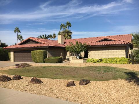 212 W Interlacken Dr, Phoenix, AZ 85023 photo 2