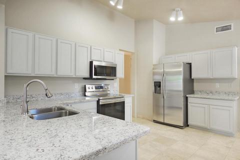3427 E Menadota Dr, Phoenix, AZ 85050 photo 6