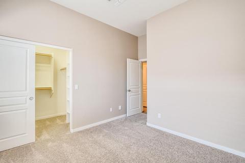 2009 E Beautiful Ln, Phoenix, AZ 85042 photo 3