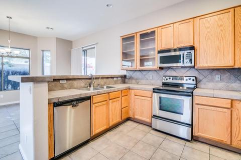 2009 E Beautiful Ln, Phoenix, AZ 85042 photo 8