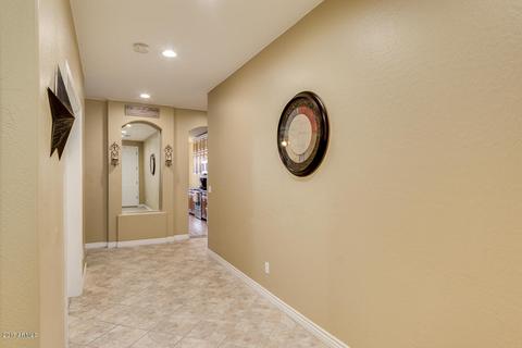 3304 E Canyon Creek Dr, Gilbert, AZ 85295 photo 4