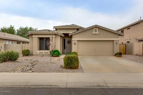 3304 E Canyon Creek Dr, Gilbert, AZ 85295 photo 1