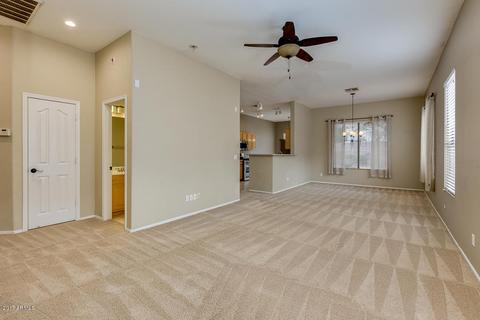 26253 N 42nd St, Phoenix, AZ 85050 photo 2
