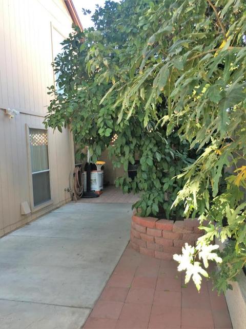 414 E Topeka Dr, Phoenix, AZ 85024 photo 8