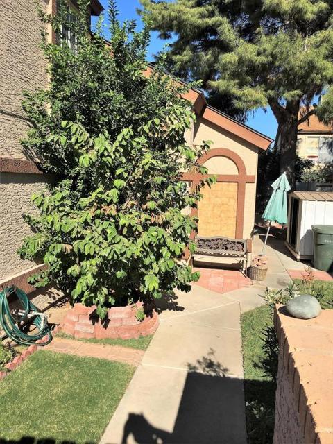 414 E Topeka Dr, Phoenix, AZ 85024 photo 2