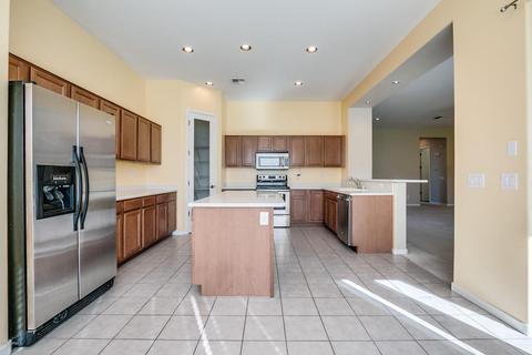 1837 E Gary Way, Phoenix, AZ 85042 photo 3