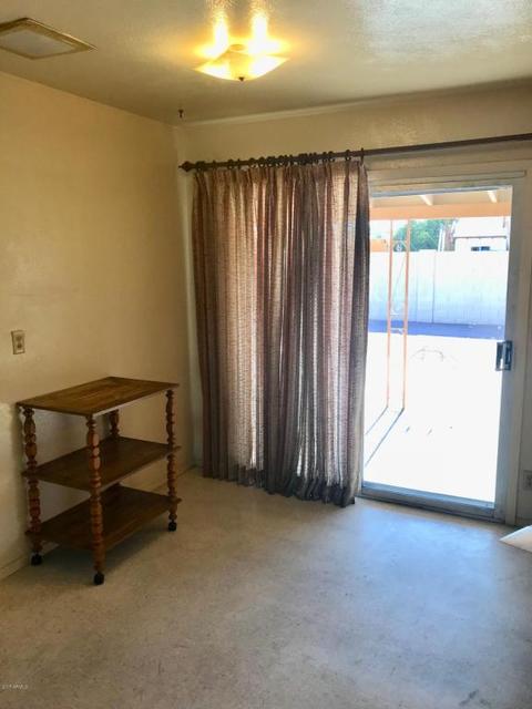 2011 E Alder Cir, Mesa, AZ 85204 photo 4