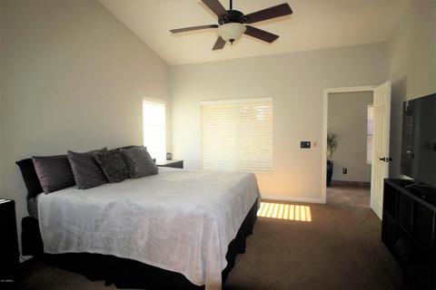 3045 E Hononegh Dr, Phoenix, AZ 85050 photo 13