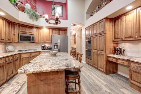 536 E Constitution Dr, Gilbert, AZ 85296 photo 6