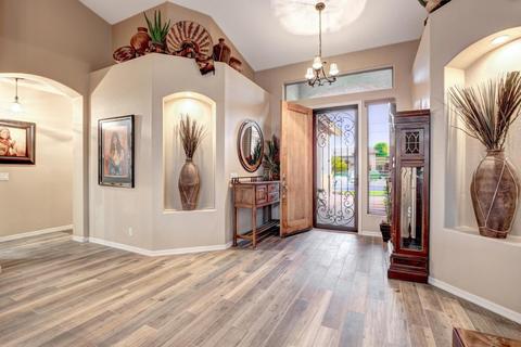 536 E Constitution Dr, Gilbert, AZ 85296 photo 3