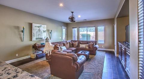 3828 Expedition Way, Phoenix, AZ 85050 photo 17