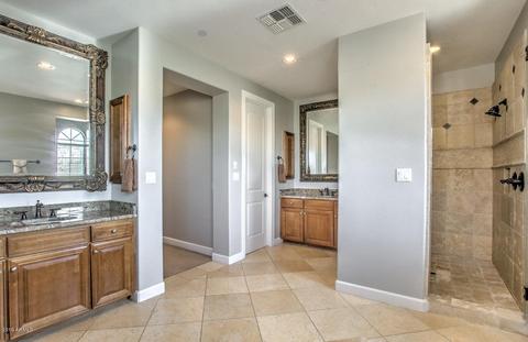 3828 Expedition Way, Phoenix, AZ 85050 photo 43