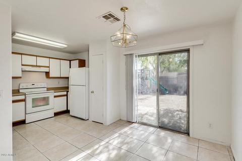 8561 E Desert Ln, Mesa, AZ 85209 photo 10