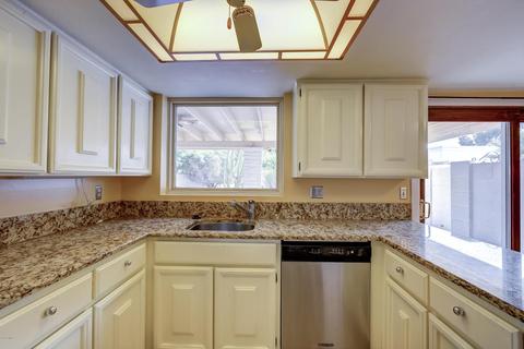140 E Piping Rock Rd, Phoenix, AZ 85022 photo 8