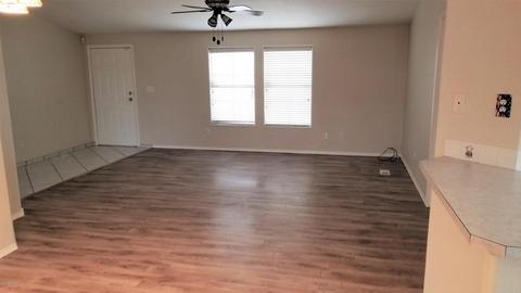 2914 E Sequoia Dr, Phoenix, AZ 85050 photo 5