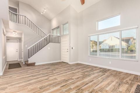 3311 E Taro Ln, Phoenix, AZ 85050 photo 4