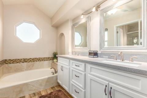 3311 E Taro Ln, Phoenix, AZ 85050 photo 18