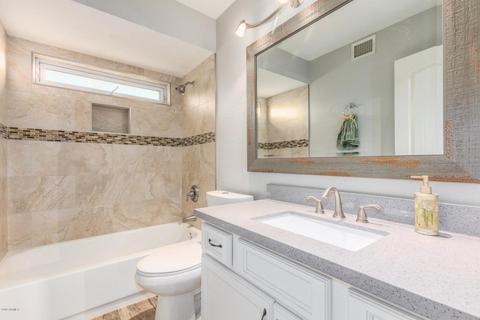 3311 E Taro Ln, Phoenix, AZ 85050 photo 15