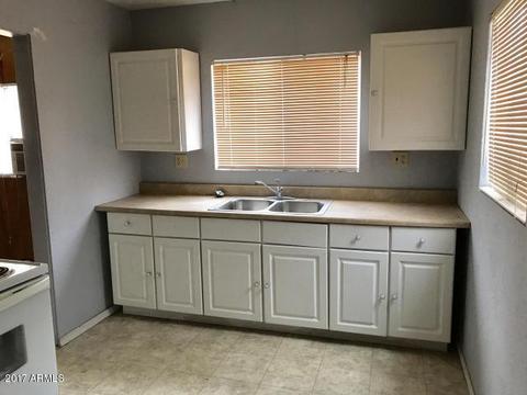 109 Park Ave, Bisbee, AZ 85603 photo 5