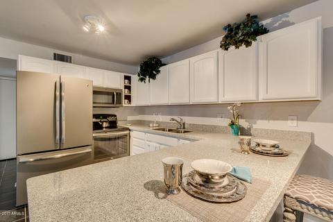 3202 N 64th Dr, Phoenix, AZ 85033 photo 13