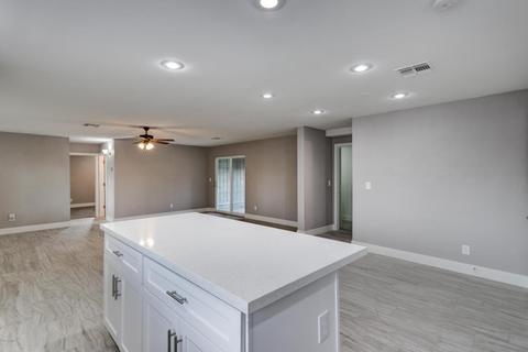 216 S Saguaro Dr, Apache Junction, AZ 85120 photo 11