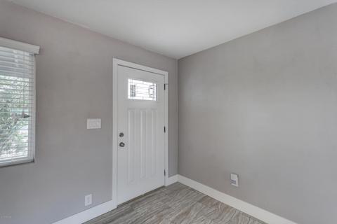 216 S Saguaro Dr, Apache Junction, AZ 85120 photo 4