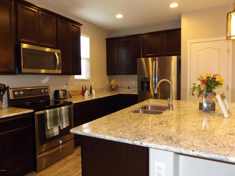 924 S Swallow Ln, Gilbert, AZ 85296 photo 16