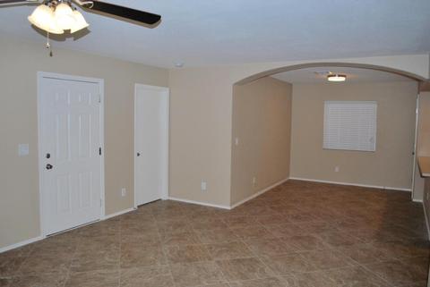 1407 E Saint Charles Ave, Phoenix, AZ 85042 photo 9