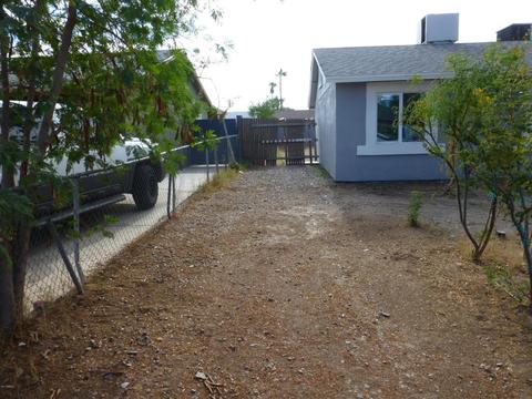 2011 W Mobile Ln, Phoenix, AZ 85041 photo 4