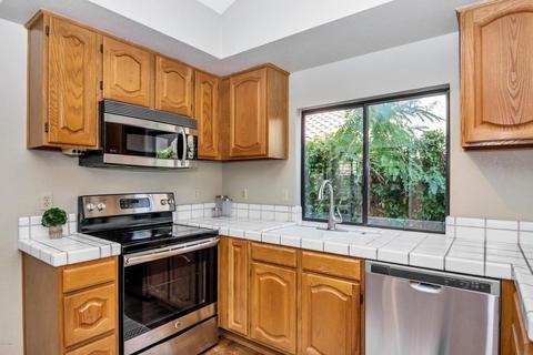 1938 E Sheena Dr, Phoenix, AZ 85022 photo 5