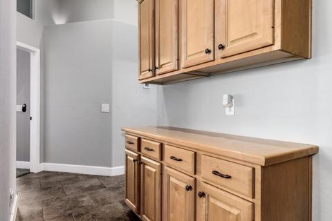4728 E Robin Ln, Phoenix, AZ 85050 photo 21