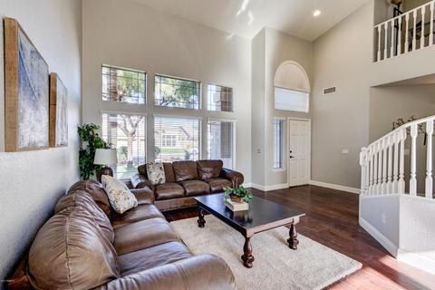 2335 E Amber Ln, Gilbert, AZ 85296 photo 9