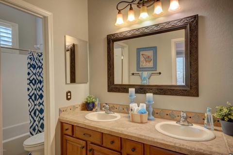 3984 E Meadowview Dr, Gilbert, AZ 85298 photo 27