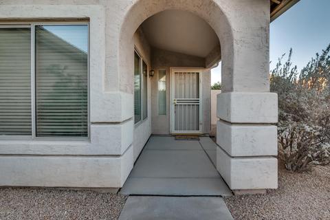 3089 E Millbrae Ln, Gilbert, AZ 85234 photo 5