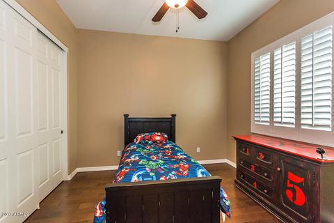 3831 E Herrera Dr, Phoenix, AZ 85050 photo 13