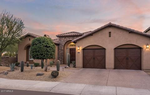 3831 E Herrera Dr, Phoenix, AZ 85050 photo 2