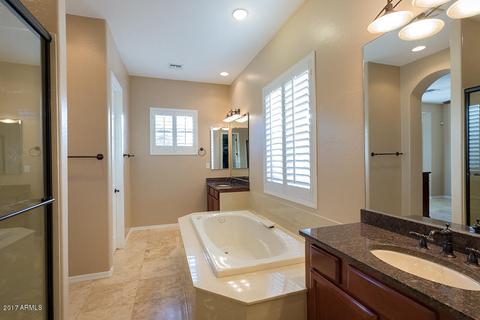 3831 E Herrera Dr, Phoenix, AZ 85050 photo 16