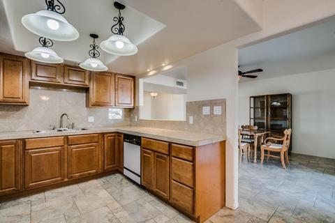 2946 E Laurel Ln, Phoenix, AZ 85028 photo 20